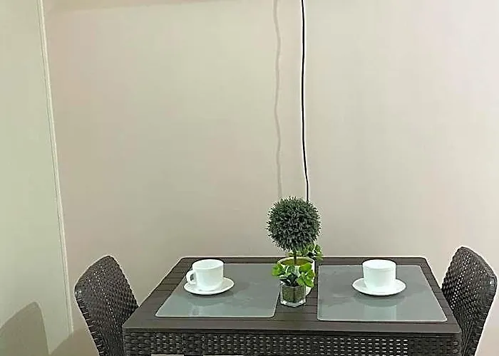 Lavish One Bedroom Unit Hotel Manila
