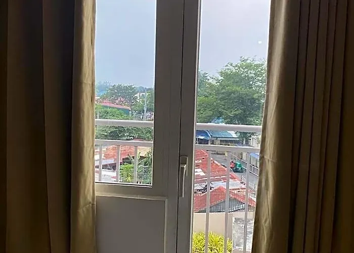 Lavish One Bedroom Unit